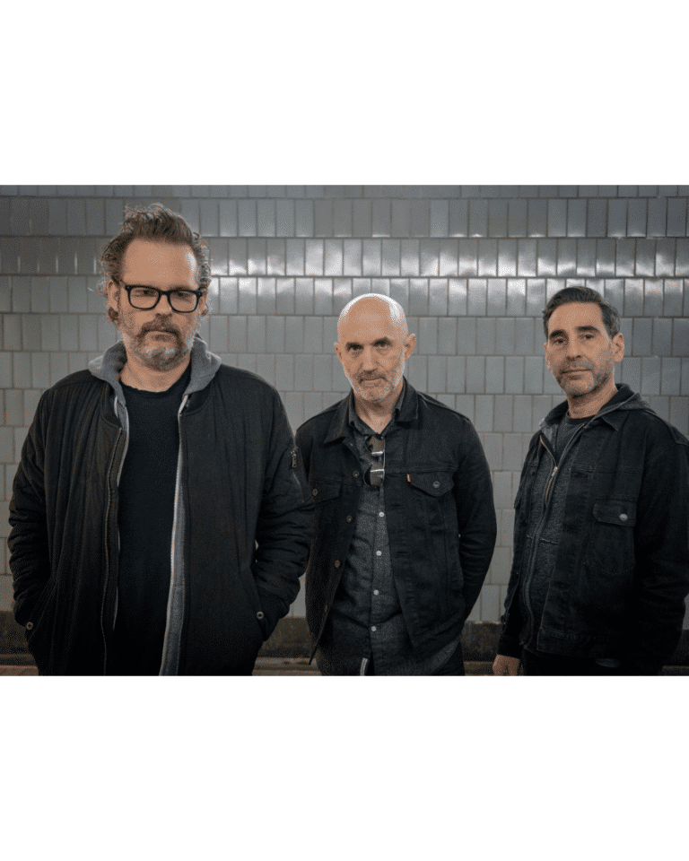 Dropsonic band photo